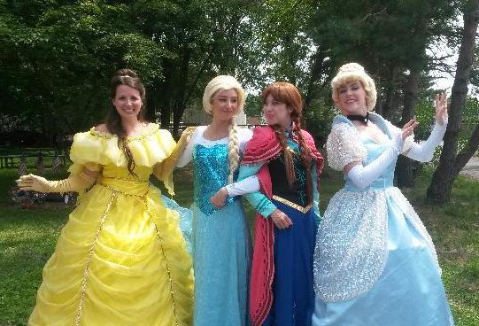 Princess parties in New Jersey- choose from Princess Belle, Cinderella, Rapunzel, Snow White, Ice Queen and Ice Princess, Tinkerbelle Fairy, Little Mermaid, Marina the real Mermaid, all professional musical theater stage actresses and trained singers