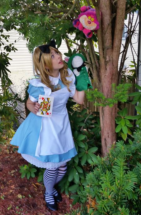 Alice's Wonderland Adventure features lovely young progessional musical theater stage actress and trained singer