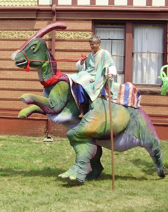 Ron- unique realistic Dinosaur character stilt walker, great for festivals, parades, corporate events, comapany picnics, stage shows, grand openings, promotions