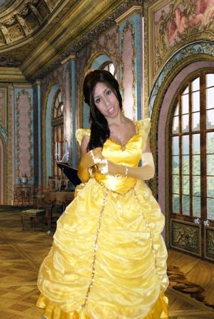 Professional actress, children's entertainer, and model poses as Princess Beauty for children's birthday parties in New Jersey, music, singing, dancing, treasure hunt with souvenirs, storytime, puppet, magic show, sparkly souvenir tiara, child's ball gown, animal balloons, optional glamour makeup, tattoos, and face painting. original birthday song